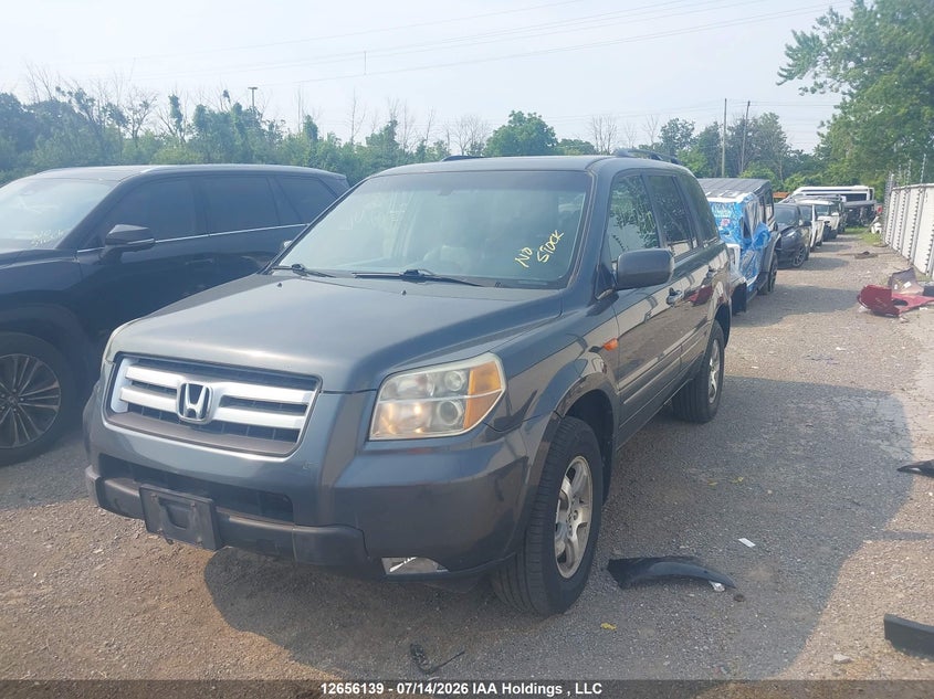 2006 Honda Pilot, Front, IAAI, VIN 2HKYF18556H005021 — photo 2