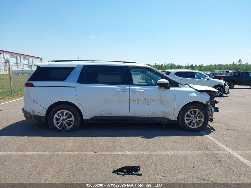 2022 Kia Carnival Lx VIN: KNDNB5H35N6064163 Lot: 12656200