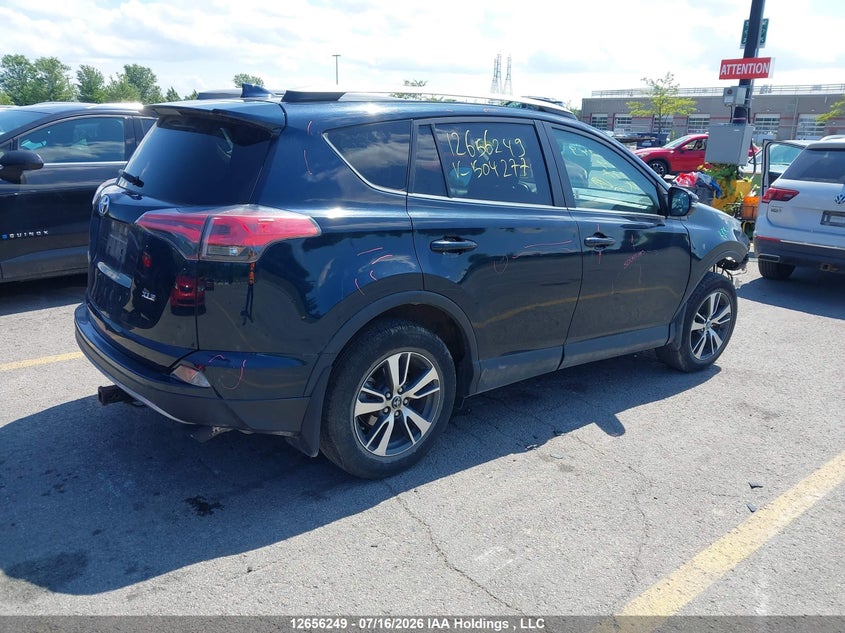 Vin: 2t3wfrevxjw504277, lot: 3058264, toyota rav4 20184