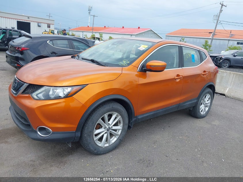 Vin: jn1bj1cr9kw327229, lot: 3058269, nissan qashqai s/sl/sv 20192