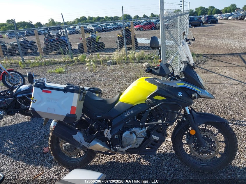 2018 SUZUKI DL650 A/X SPORT_BIKE 2