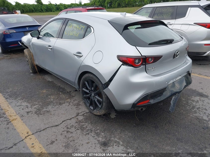 Vin: jm1bpbmy9n1522501, lot: 3058444, mazda 3 premium 20223