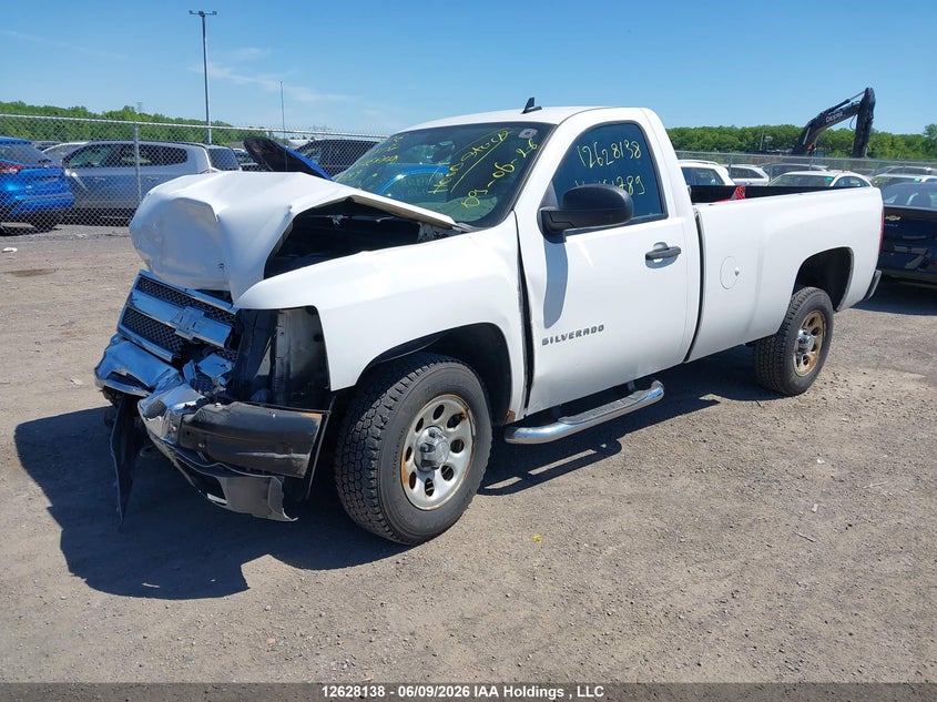 2013 Chevrolet Silverado, Front, IAAI, VIN 1GCNCPEX4DZ151789 — photo 2