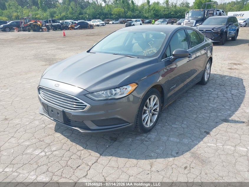 2017 Ford Fusion, Right Side, IAAI, VIN 3FA6P0UU5HR101796 — photo 2