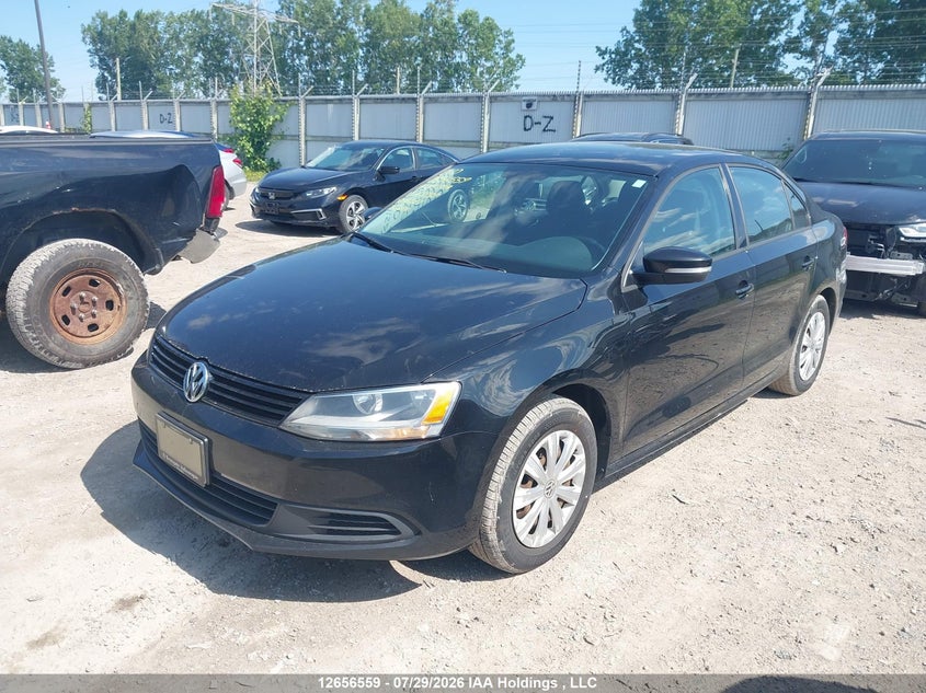 Vin: 3vw2k7aj7em261839, lot: 3058597, volkswagen jetta 2.0l trendline+ 20142