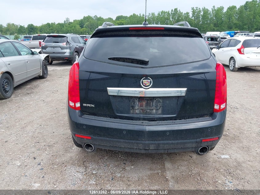 2015 Cadillac Srx V6 4Dr 2Wd VIN: 3GYFNBE3XFS605570 Lot: 12613262X