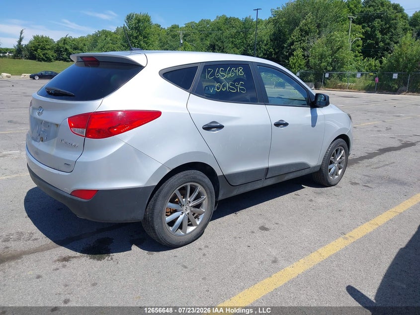 Vin: km8jtcaf1fu061595, lot: 3058704, hyundai tucson gl 20154