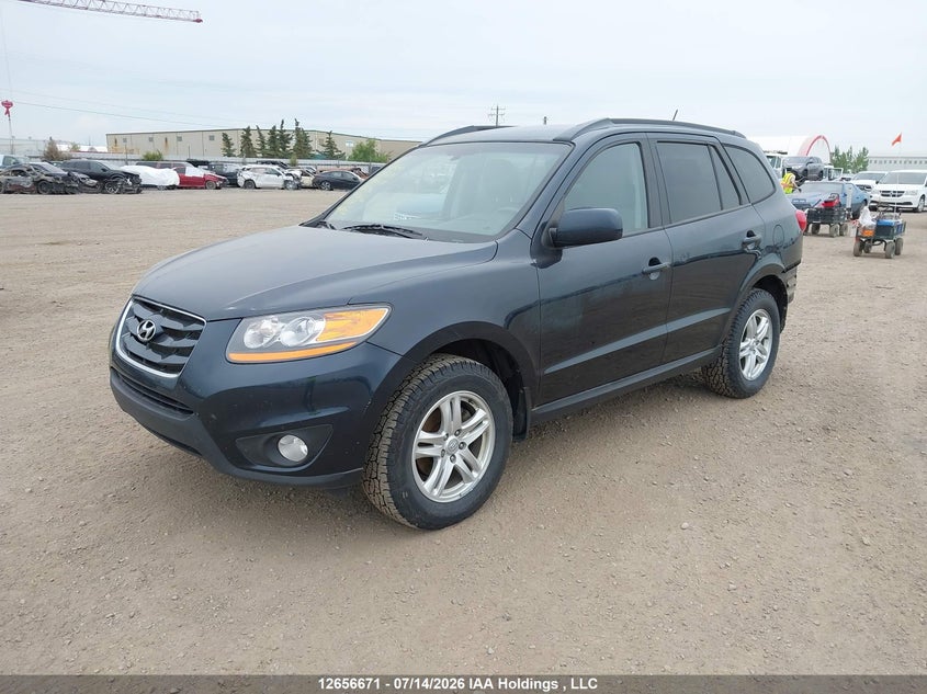 2011 Hyundai Santa Fe Gl 3.5, Rear, IAAI, VIN 5XYZGDAGXBG018296 — photo 2