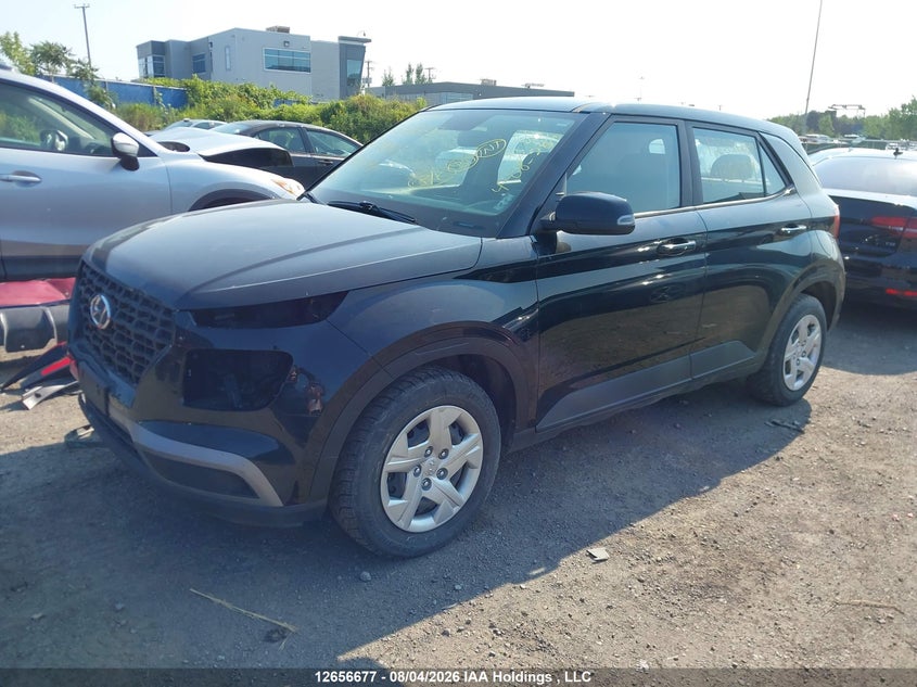 2022 Hyundai Venue, Front, IAAI, VIN KMHRB8A35NU132899 — photo 2