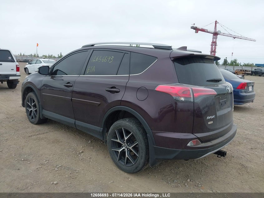 Vin: 2t3jfrev3jw760805, lot: 3058765, toyota rav4 se 20183