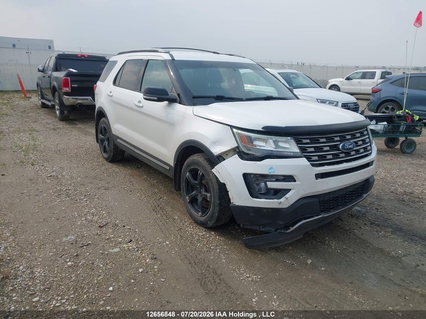 Vin: 1fm5k8d81hga64237, lot: 3058920, ford explorer xlt 2017 img_1