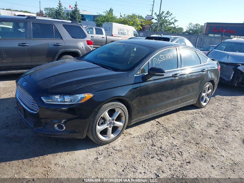 2016 Ford Fusion, Rear, IAAI, VIN 3FA6P0H74GR334619 — photo 2