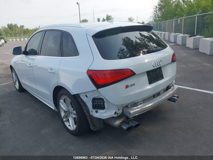 Vin: wa1lgcfp9ea057873, lot: 3059047, audi q5 20143