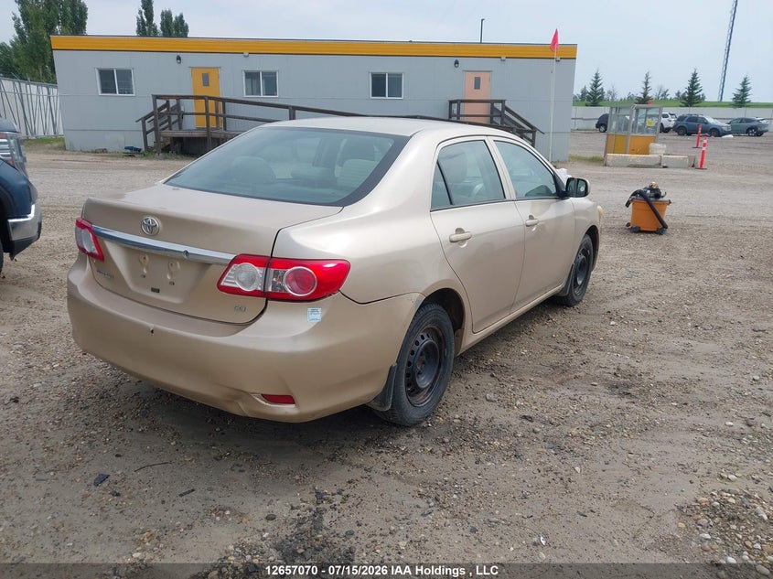 Vin: 2t1bu4ee3bc592768, lot: 3059163, toyota corolla s/le 20114