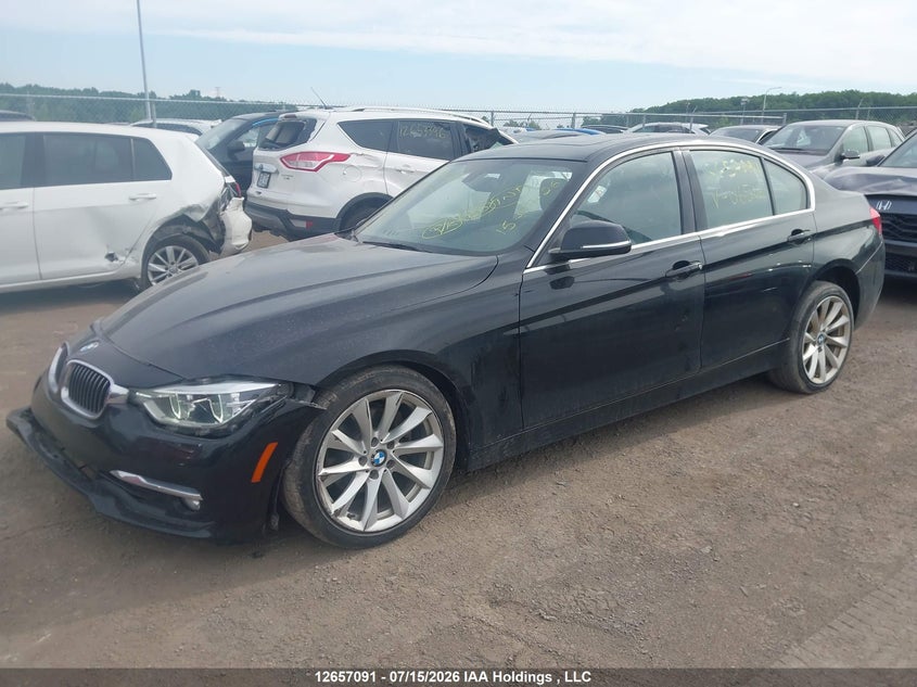 2017 BMW 3er, Front, IAAI, VIN WBA8D9G32HNU65161 — photo 2