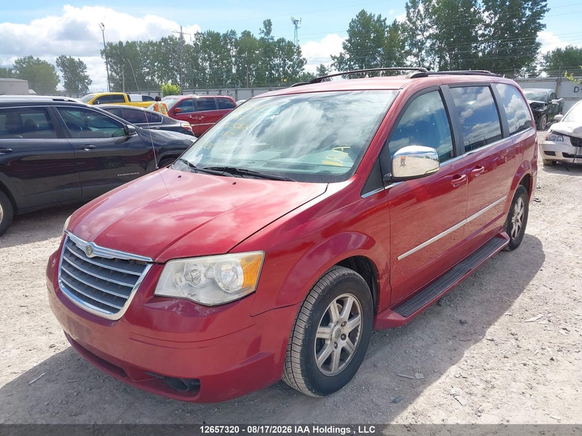 2010 Chrysler Town & Country, Удар ззаду, IAAI, VIN 2A4RR5DX3AR223068 — фото 2