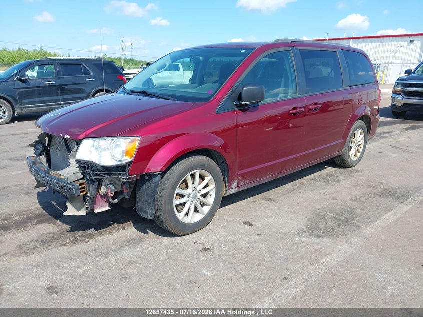 2017 Dodge Caravan, Удар спереди, IAAI, VIN 2C4RDGBG3HR883415 — фото 2
