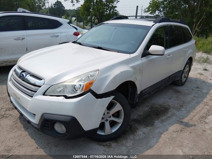 Vin: 4s4brggc6d3226048, lot: 3059677, subaru outback 2.5i premium 20132