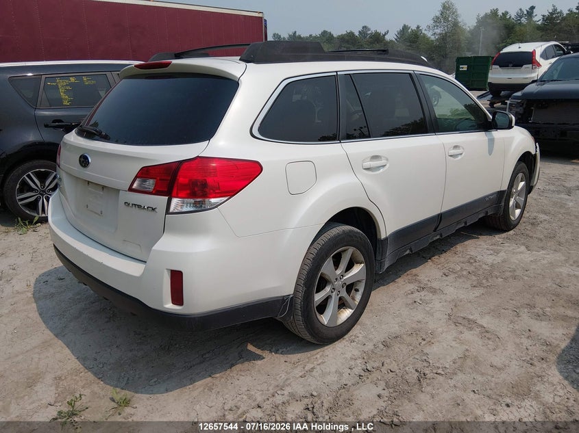Vin: 4s4brggc6d3226048, lot: 3059677, subaru outback 2.5i premium 20134