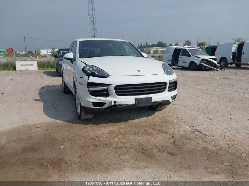2017 Porsche Cayenne E-Hybrid S/S Platinum Edition, Front, IAAI, VIN WP1AE2A20HLA73041