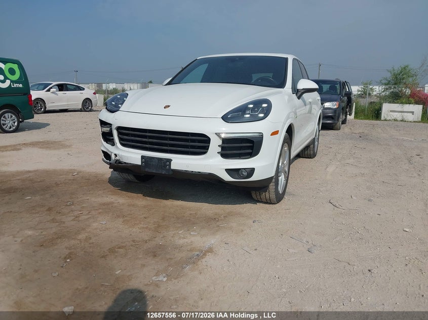 2017 Porsche Cayenne, Front, IAAI, VIN WP1AE2A20HLA73041 — photo 2