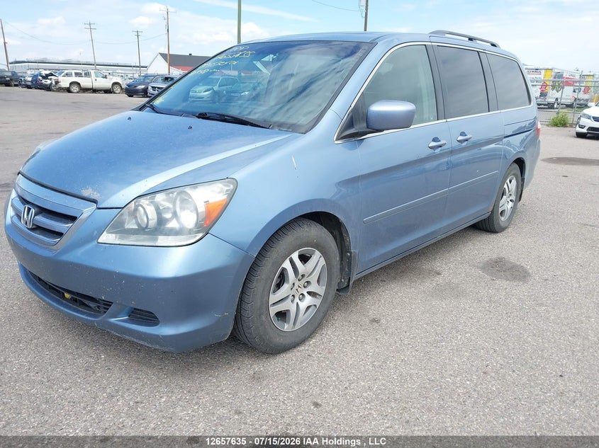 2006 Honda Odyssey, Удар ззаду, IAAI, VIN 5FNRL38606B510948 — фото 2