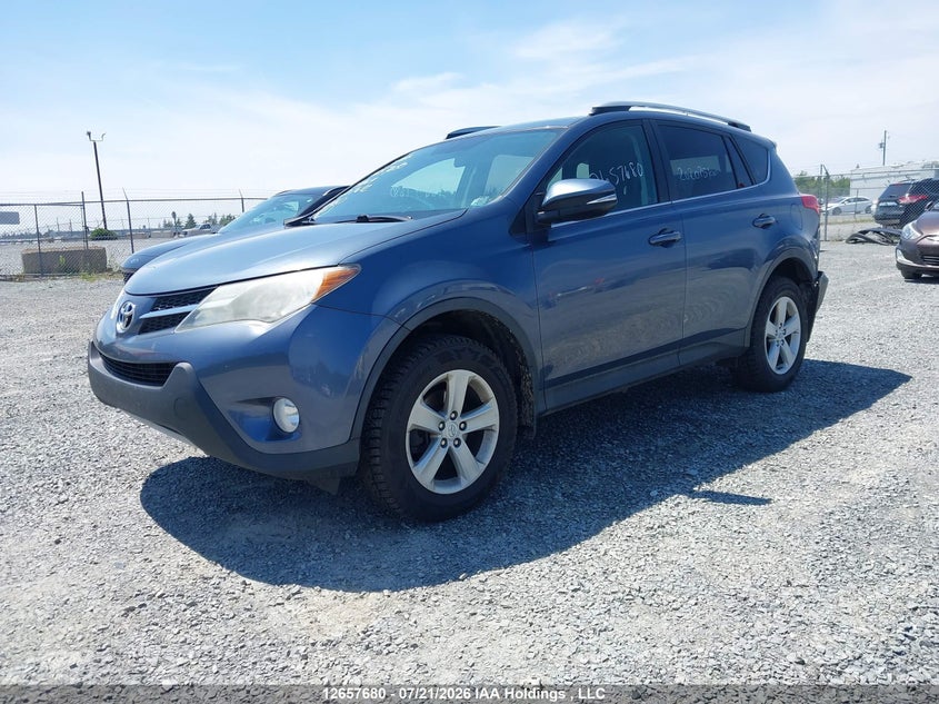 2014 Toyota RAV 4, Удар сзади, IAAI, VIN 2T3RFREV9EW207682 — фото 2