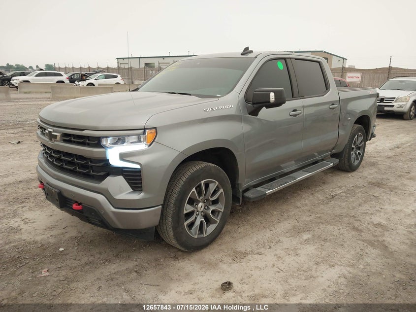 2024 Chevrolet Silverado, Repossession, IAAI, VIN 2GCUDEED4R1255962 — photo 2