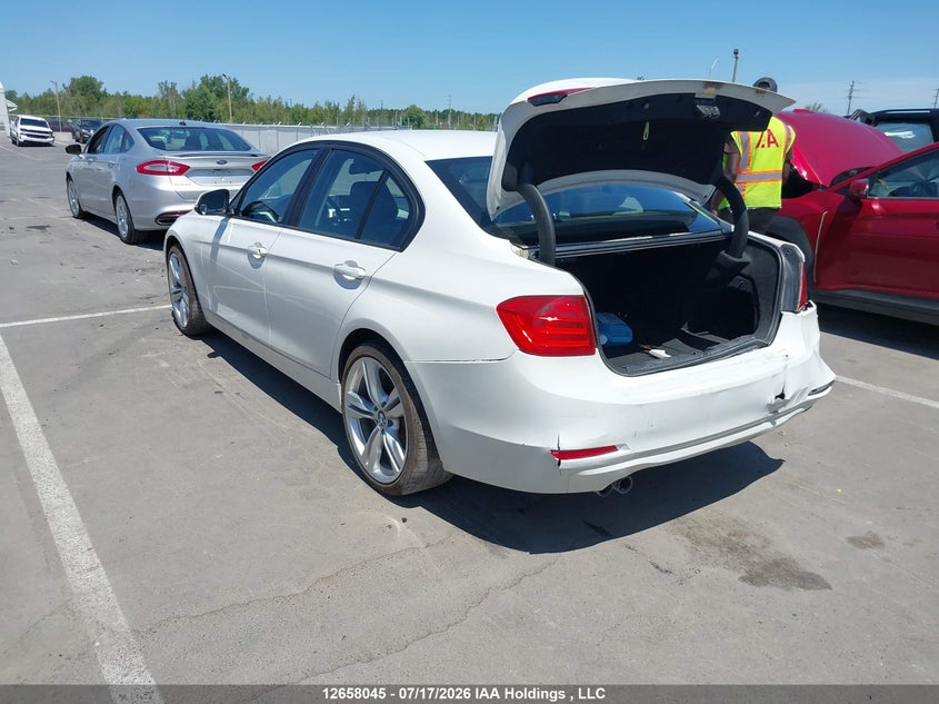 Vin: wba3b3c50df539055, lot: 3060203, bmw 328i xdrive 20133