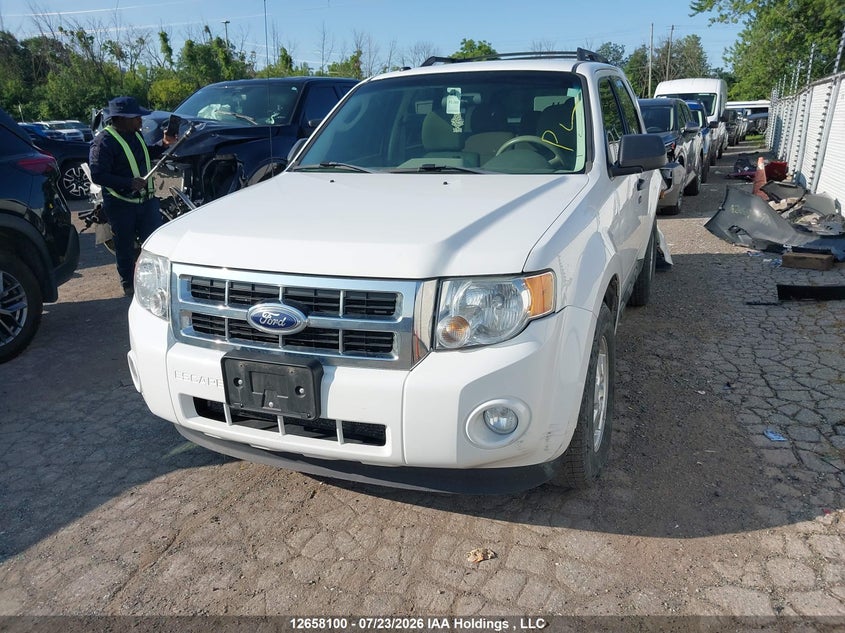 Vin: 1fmcu9d77ckb95807, lot: 3060258, ford escape xlt 20122