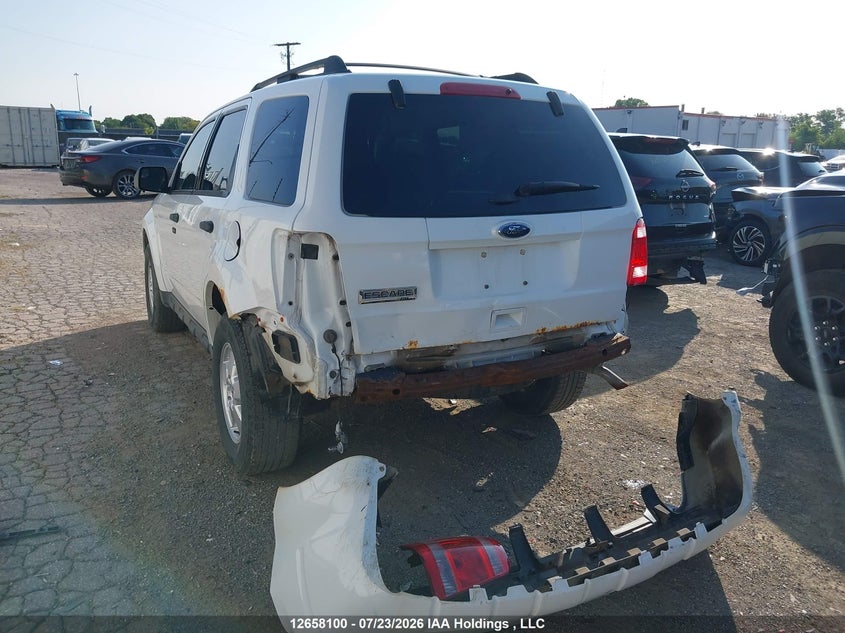 Vin: 1fmcu9d77ckb95807, lot: 3060258, ford escape xlt 20123