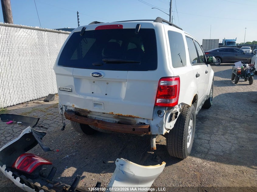 Vin: 1fmcu9d77ckb95807, lot: 3060258, ford escape xlt 20124