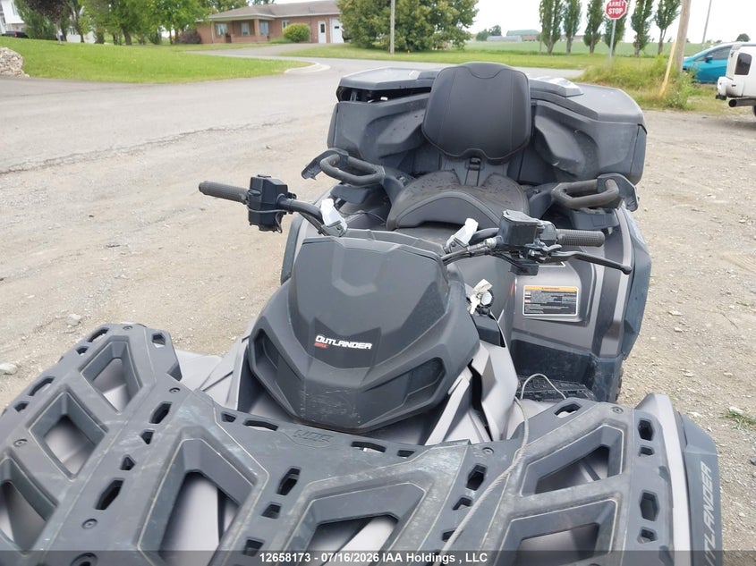 2023 CAN-AM/ BRP OUTLANDER ROADSTER_BIKE 2