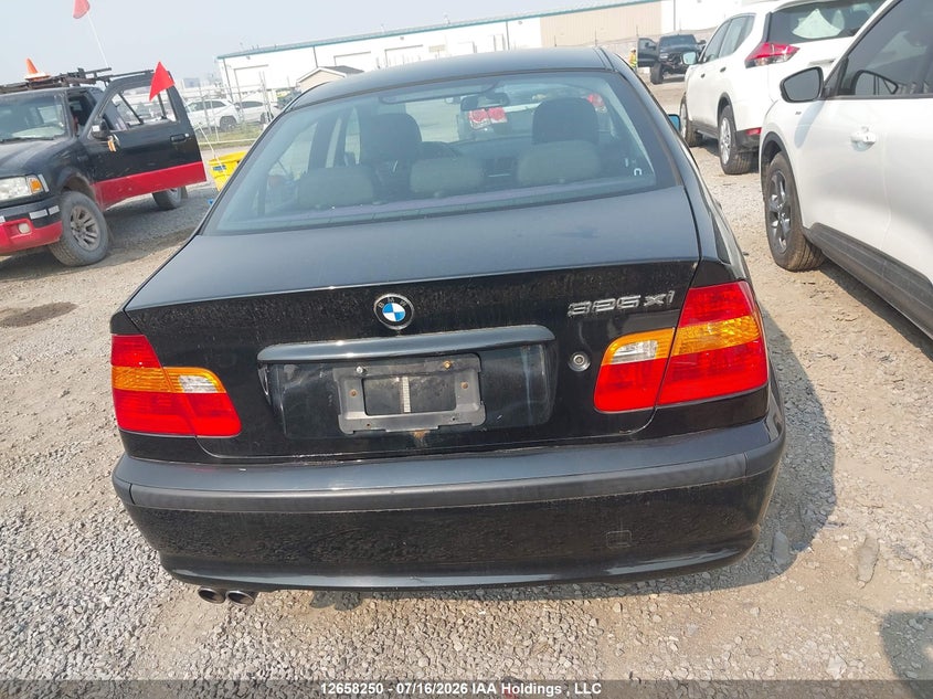 2005 BMW 3 Series VIN: WBAEU33445PR18985 Lot: 12658250
