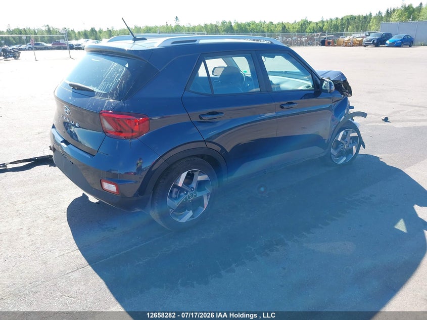 Vin: kmhrc8a37ru300772, lot: 3060451, hyundai venue ultimate with denim interior 20244