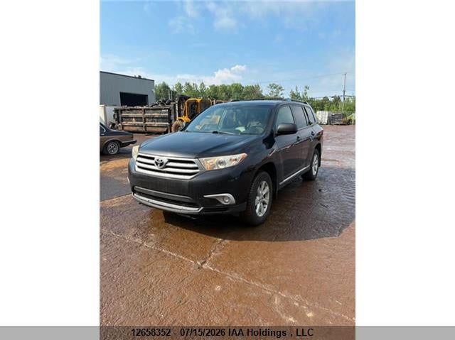 2013 Toyota Highlander, Возможны проблемы с механикой, IAAI, VIN 5TDBK3EH3DS221453 — фото 2