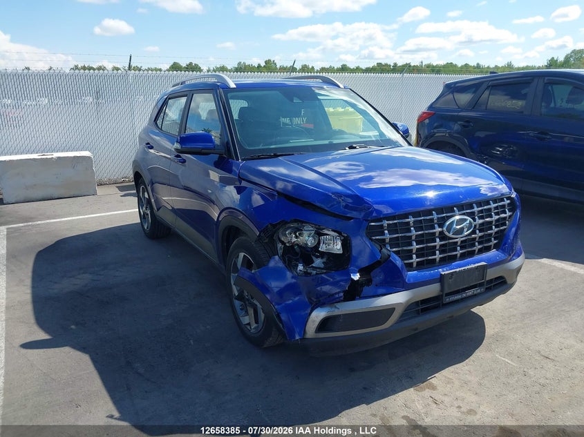 Vin: kmhrc8a32lu026985, lot: 3060556, hyundai venue ultimate with denim blue interior colour pack 2020 img_1