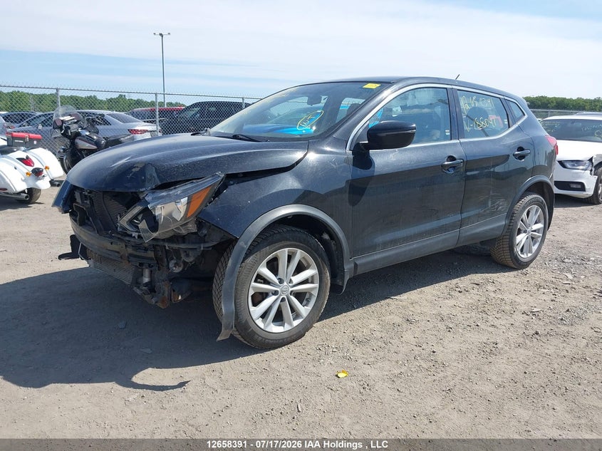 Vin: jn1bj1cp0jw188041, lot: 3060562, nissan qashqai s/sv 20182