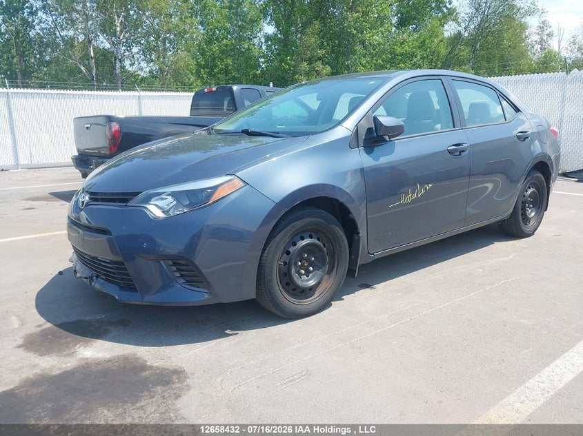 Vin: 2t1burhe3fc403776, lot: 3060603, toyota corolla le 20152