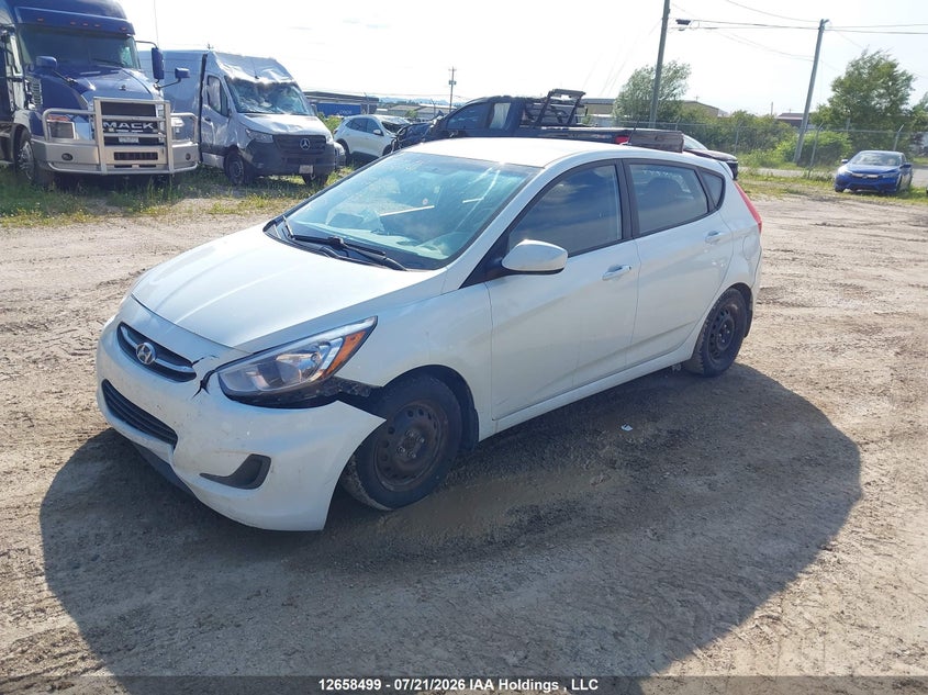 Vin: kmhct5ae2gu249460, lot: 3060677, hyundai accent gl 20162