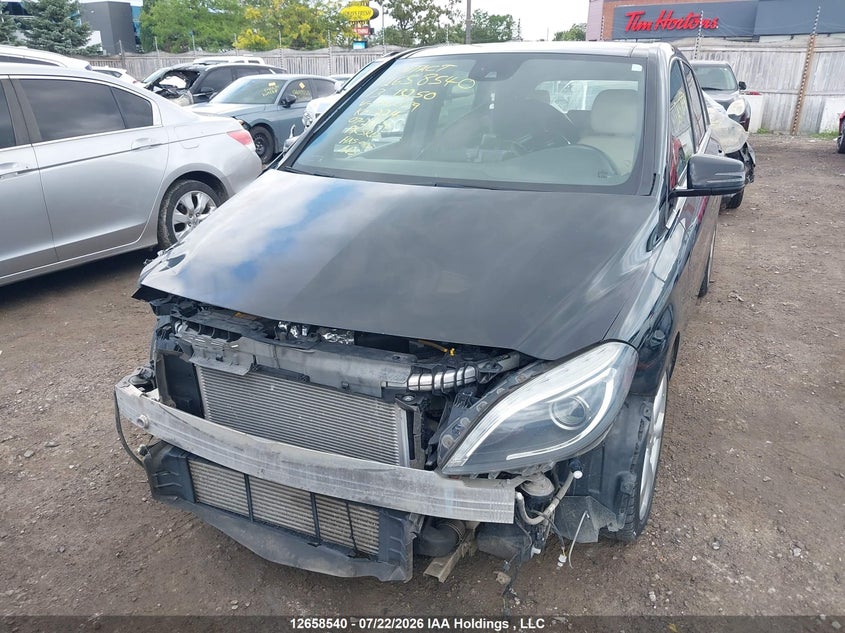 Vin: wddmh4eb2dj146059, lot: 3060721, mercedes-benz b250 20132