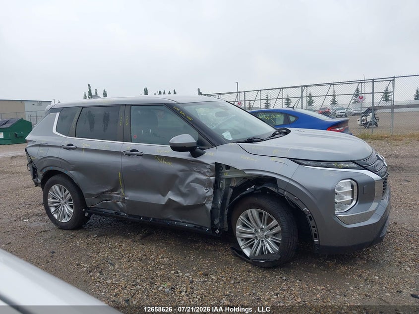 2022 Mitsubishi Outlander Es VIN: JA4J4TA83NZ605366 Lot: 12658626
