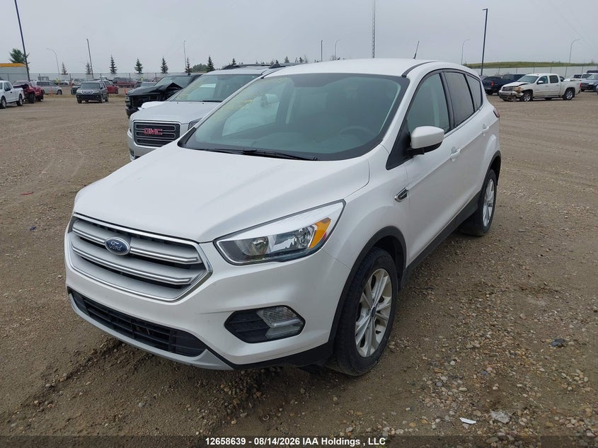 Vin: 1fmcu9gd7kuc16014, lot: 3060826, ford escape se 20192