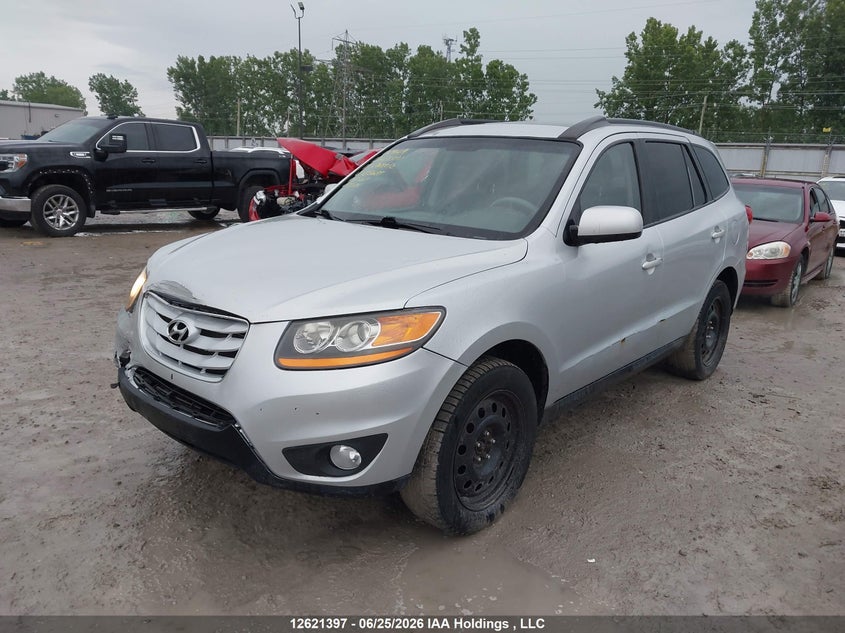 2010 Hyundai Santa Fe, Front, IAAI, VIN 5NMSG4AG6AH335689 — photo 2