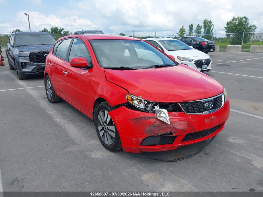 Vin: knafu5a21d5741890, lot: 3060900, kia forte 2013 img_1