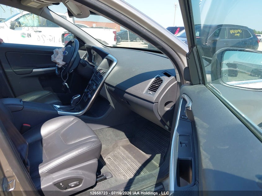 2014 Volvo Xc60 T6/T6 Platinum/T6 Premier Plus/T6 R-Design/T6 R-Design Platinum/T6 R-Design Premier Plus VIN: YV4902DZ3E2542259 Lot: 12658723