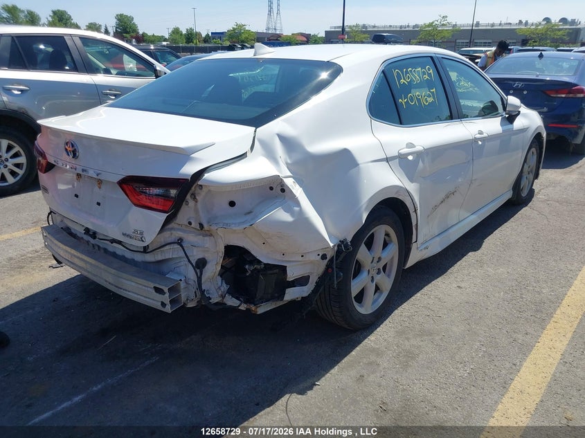 Vin: 4t1b21hk9pu019627, lot: 3060932, toyota camry hybrid se 20234