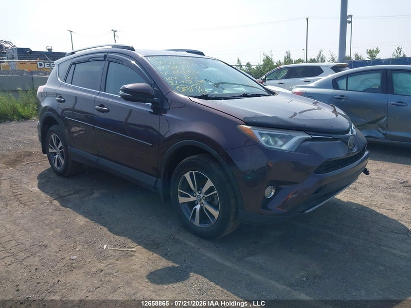 Vin: 2t3rfrev6hw692612, lot: 3061077, toyota rav4 xle 2017 img_1