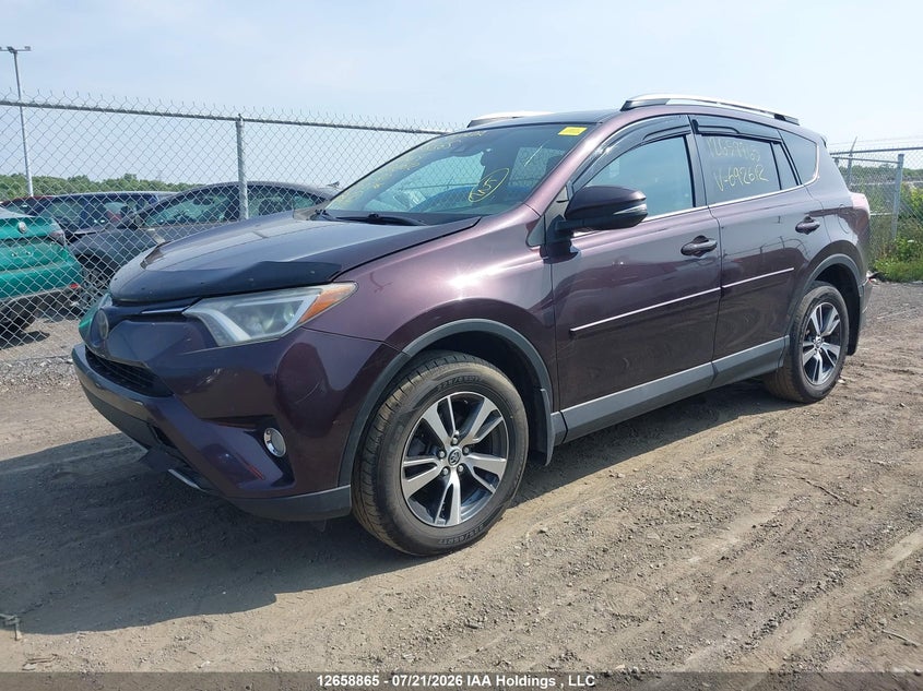 Vin: 2t3rfrev6hw692612, lot: 3061077, toyota rav4 xle 20172