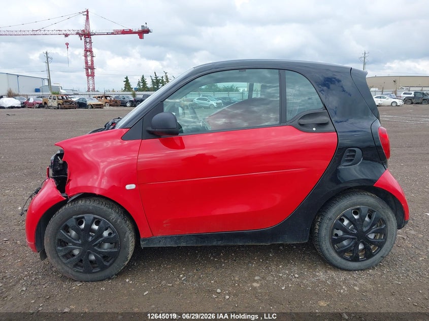 2016 Smart Fortwo Passion/Prime/Pure VIN: WMEFJ5DA8GK126436 Lot: 12645019X